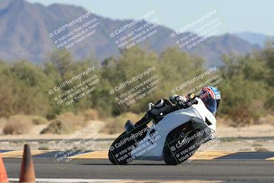 media/Oct-30-2025-Racers Edge (Thu) [[dabbdaf680]]/2-A Group/Session 5 (Turn 7)/